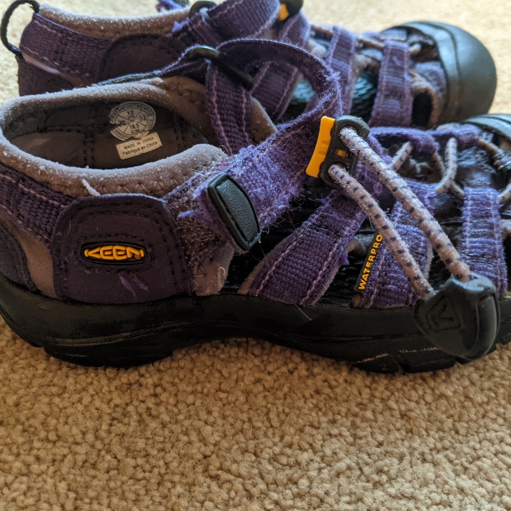 Purple Kids Keens, size 12